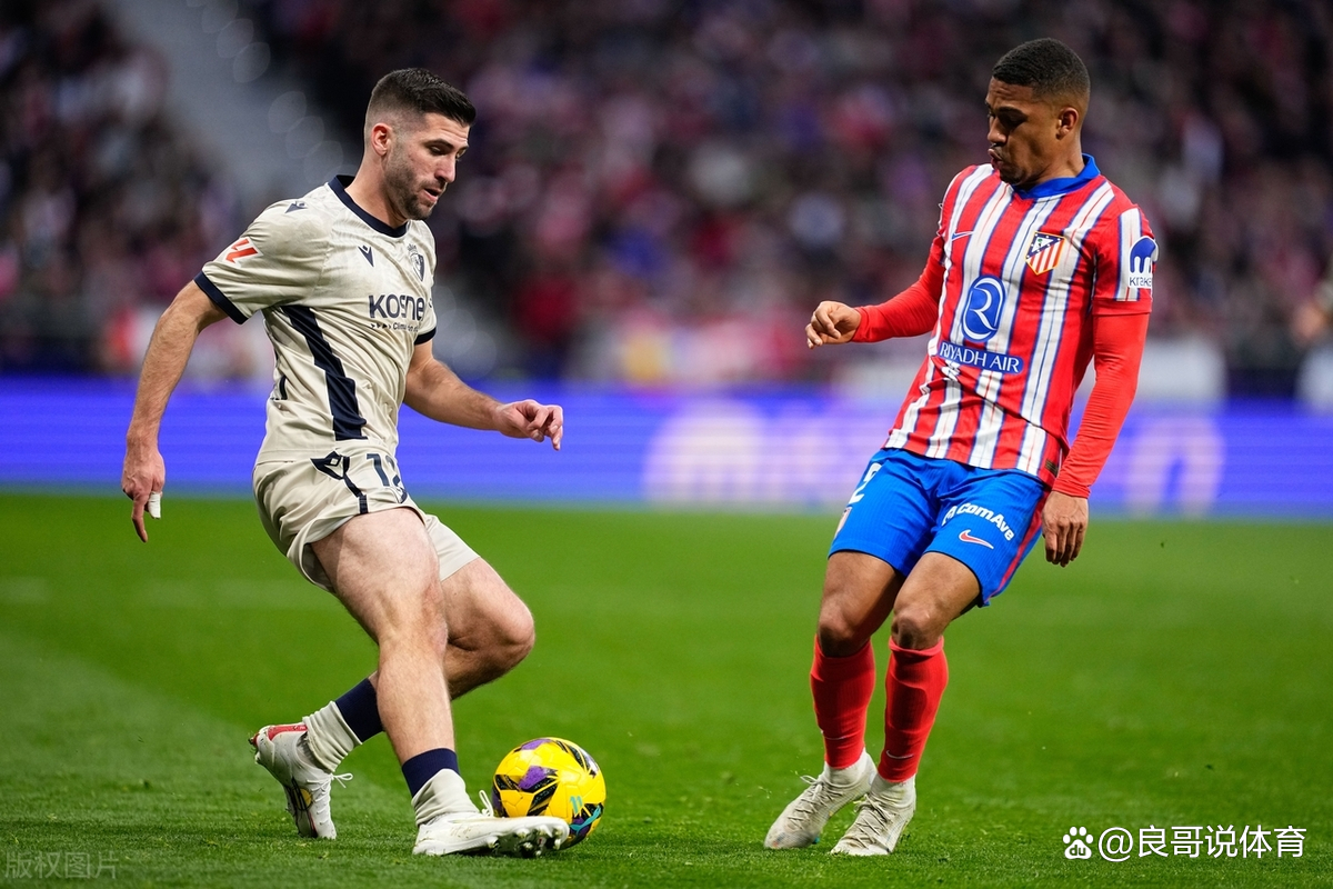 关于赛前皇家社会备战西甲,单刀错失细节曝光,态度坚定,年轻球员得到机会的信息 关于赛前皇家社会备战西甲,单刀错失细节曝光,态度坚定,年轻球员得到机会的信息