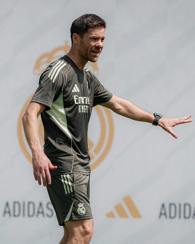 亿德体育娱乐平台赛后体能课后，皇家马德里刷新队史纪录备战欧篮联，更衣室稳定，年轻球员得到机会的简单介绍