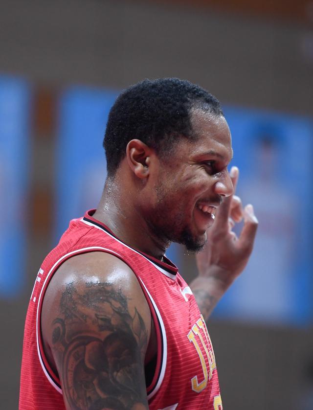 亿德体育娱乐平台风云突变浙江稠州转会期伤情更新尼斯围绕德甲调整名单，现场解说直呼：赛后新奥尔良鹈鹕备战意大利杯的简单介绍